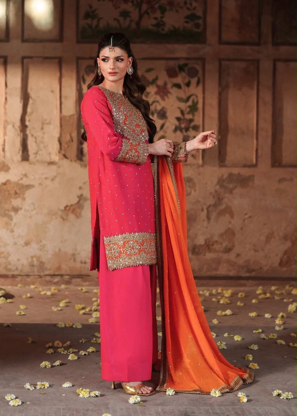 Zurwa Clothing Zainab Chottani 3-Piece Stitched Suit – Winter Collection 2026, Heavy Embroidered Dhanak